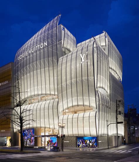 大阪 lv outlet|louis vuitton maison osaka.